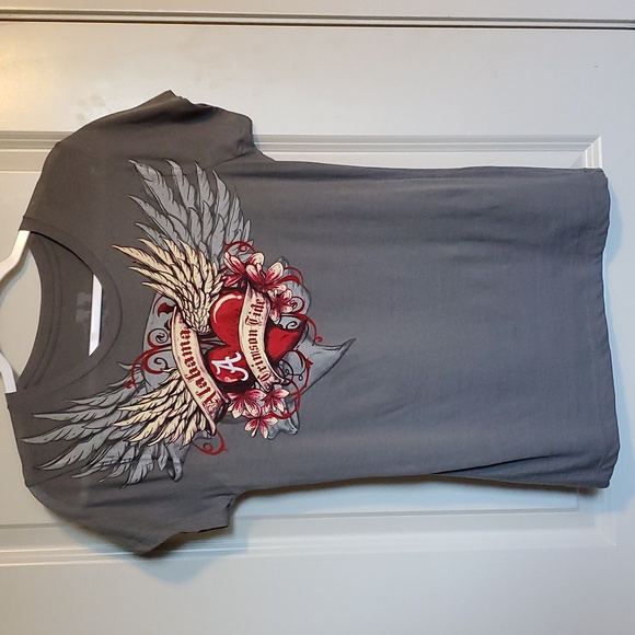 🌲 Alabama Crimson Tide Tatoo T NWOT - Picture 2 of 2